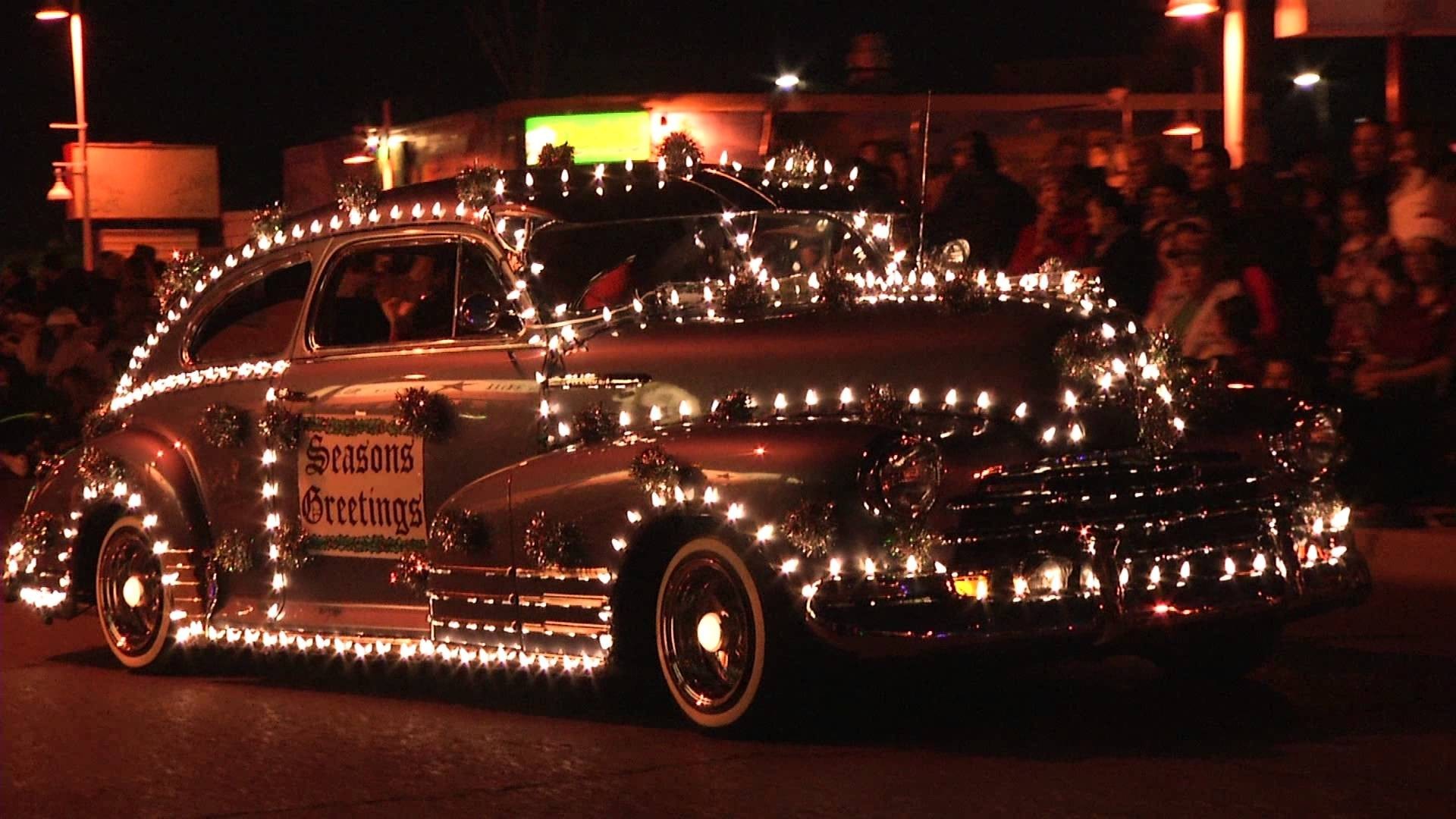 Albuquerque’s annual Christmas light parade AXS