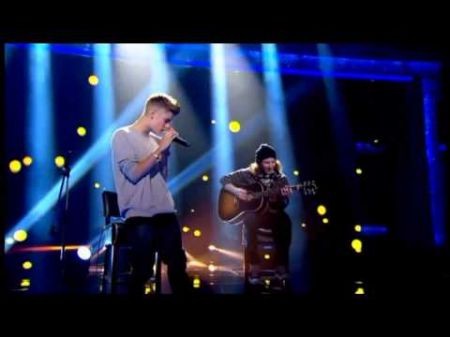 Justin Bieber performs 'All Around the World' on 'Let's ...