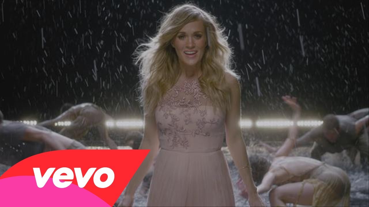 Carrie Underwood’s ‘Greatest Hits’ sits atop Billboard Top Country