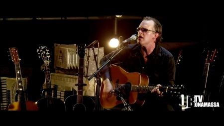 joe bonamassa schedule dates events and tickets axs joe bonamassa christmas album