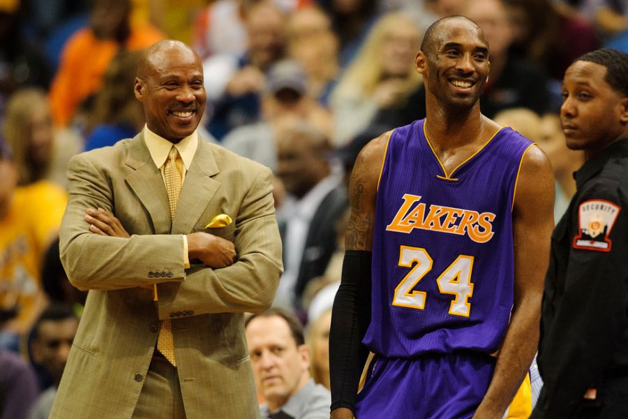 Byron Scott says Kobe Bryant will 'absolutely' be active recruiting