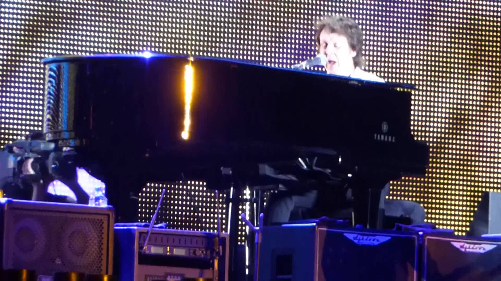See Paul McCartney dedicate song in memory of Charleston at Firefly festival