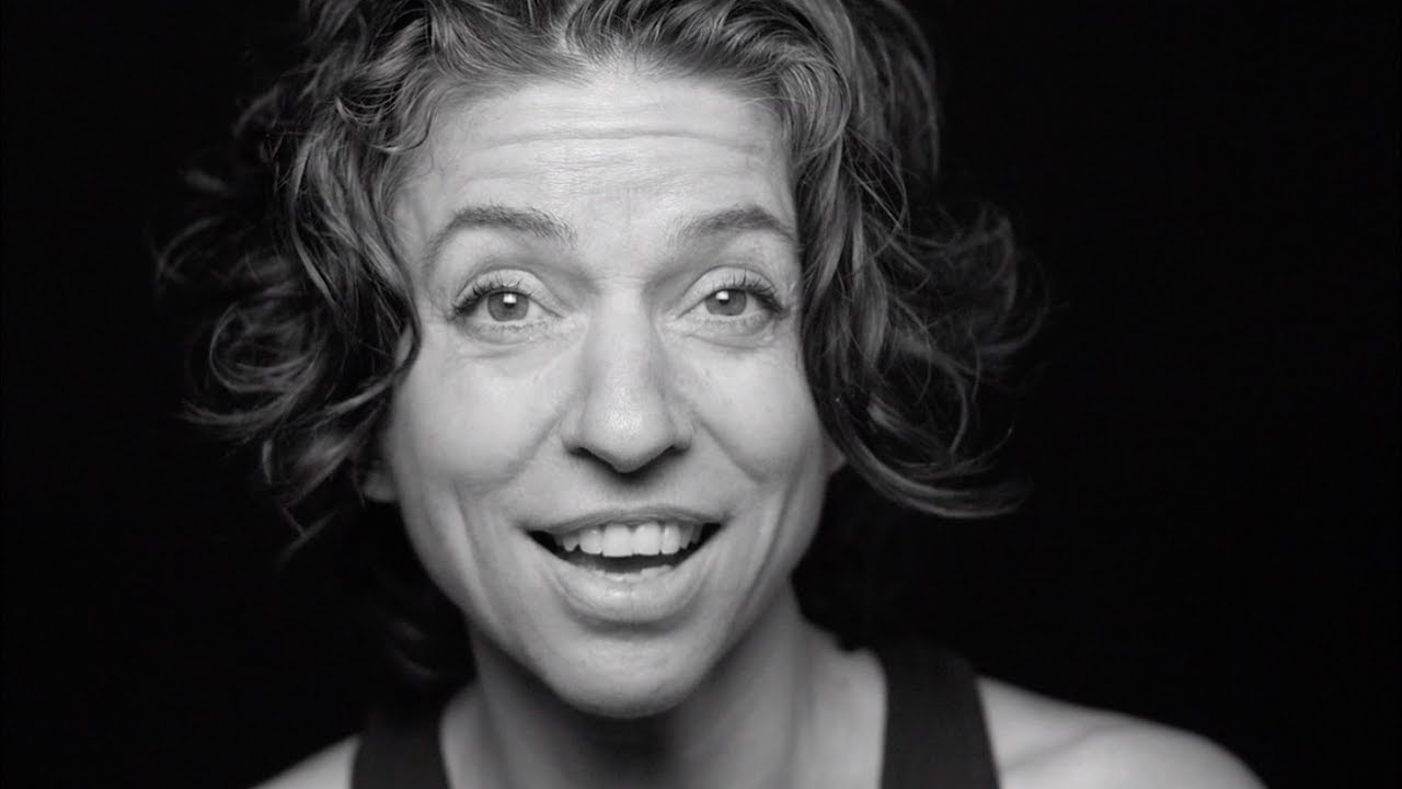 Ani DiFranco announces North American fall tour dates