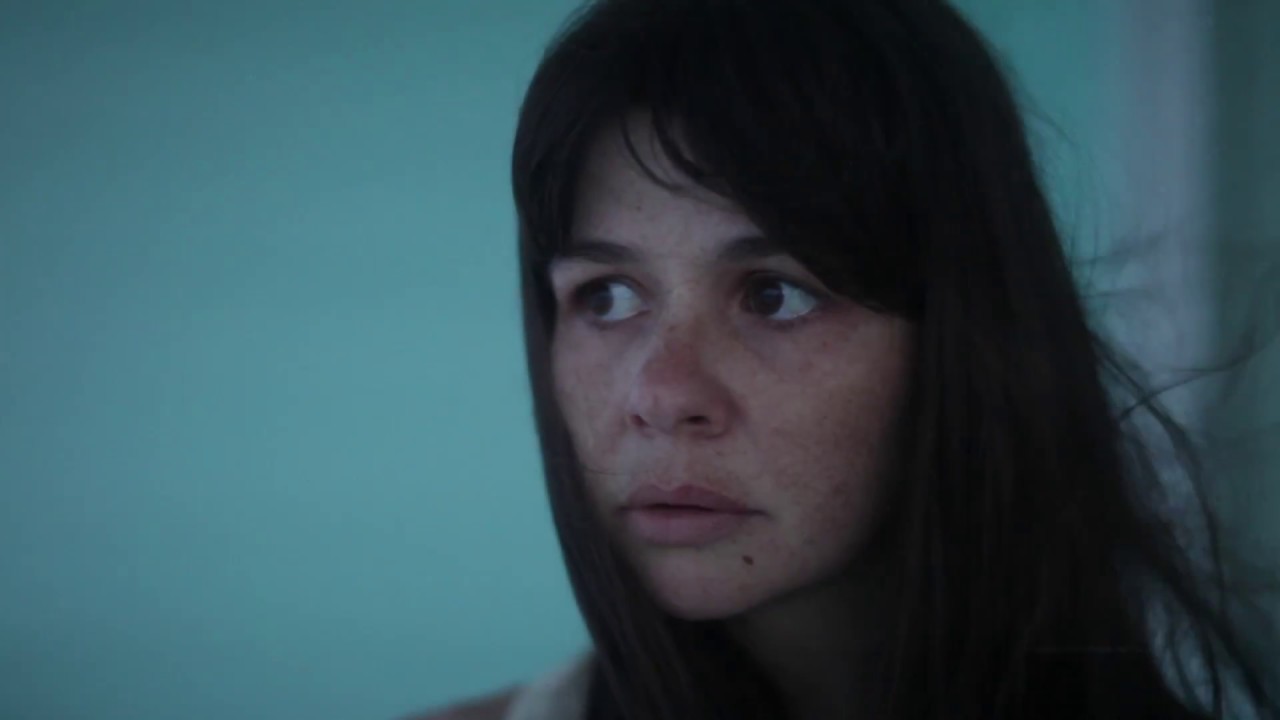 Premiere: Elizabeth Devlin releases music video for 'Cold Sweat'