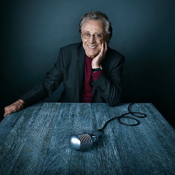 Frankie Valli 2025: dating, net worth, tattoos, smoking & body facts ...