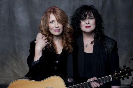 AXS TV celebrates 'Christmas in July' with Holiday Concert event on July 28
