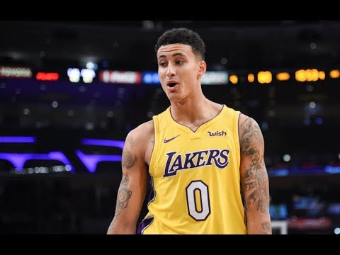 Los Angeles Lakers giveaways: Jan. 19 is free Lakers Earbuds night
