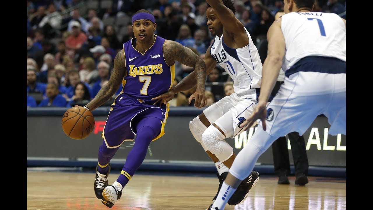 Isaiah Thomas thrives in debut with Los Angeles Lakers
