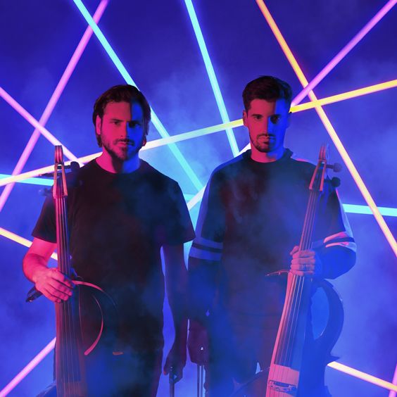 2CELLOS