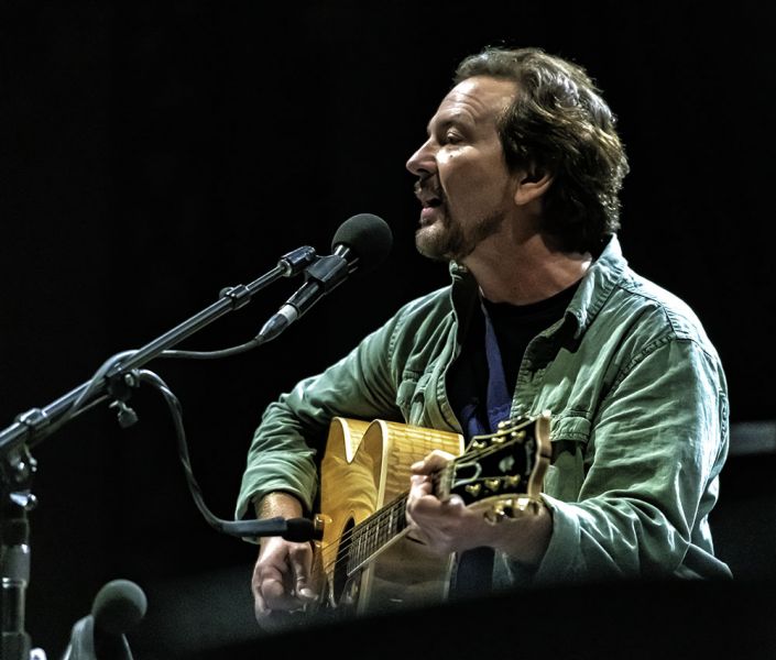 Eddie Vedder Tour Dates 2020 Photos: 5 reasons to see Eddie Vedder live AXS Eddie Vedder Tour Dates 2020 Photos: 5 reasons to see Eddie Vedder live AXS
