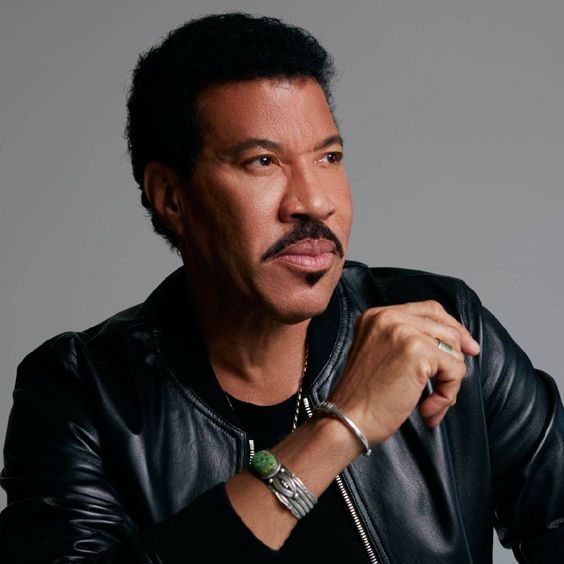 Lionel Richie Red Rocks Entertainment Concerts Lionel Richie