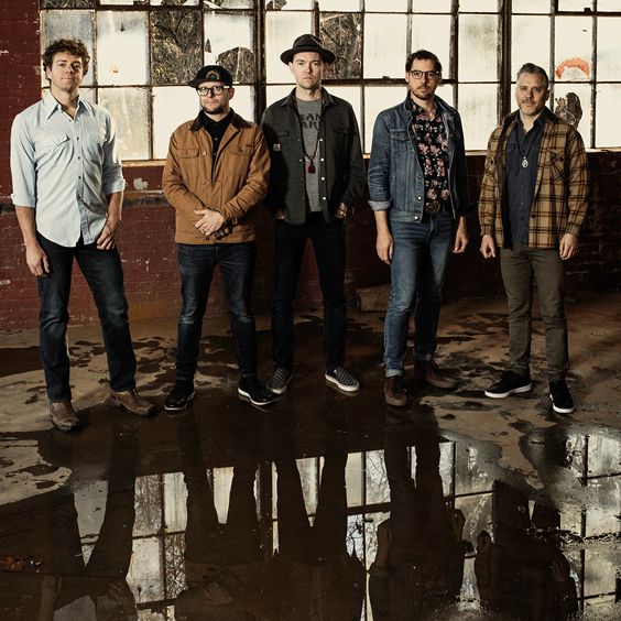 The Infamous Stringdusters