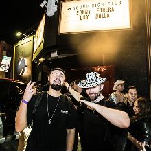 9 00 pm
